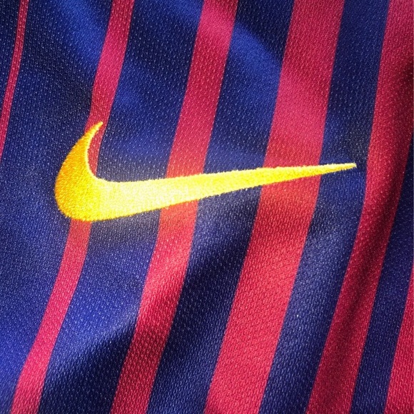 Nike FC Barcelona Jersey - Picture 6 of 6